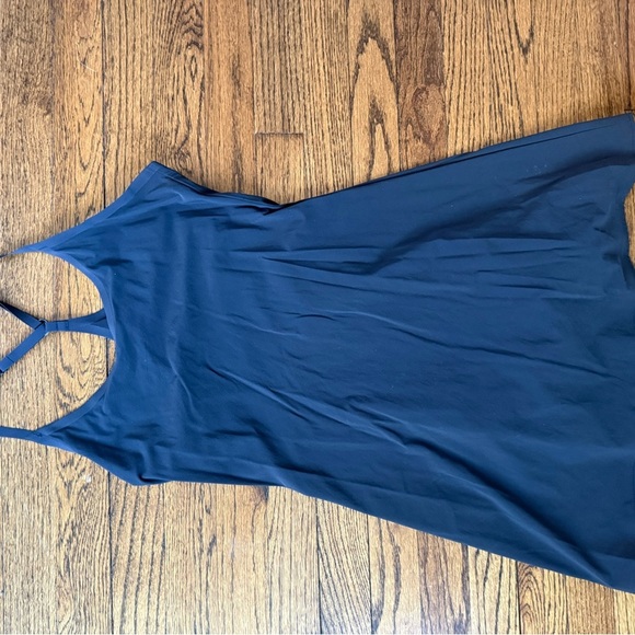 Outdoor voices exercise dress- size small - Picture 4 of 5